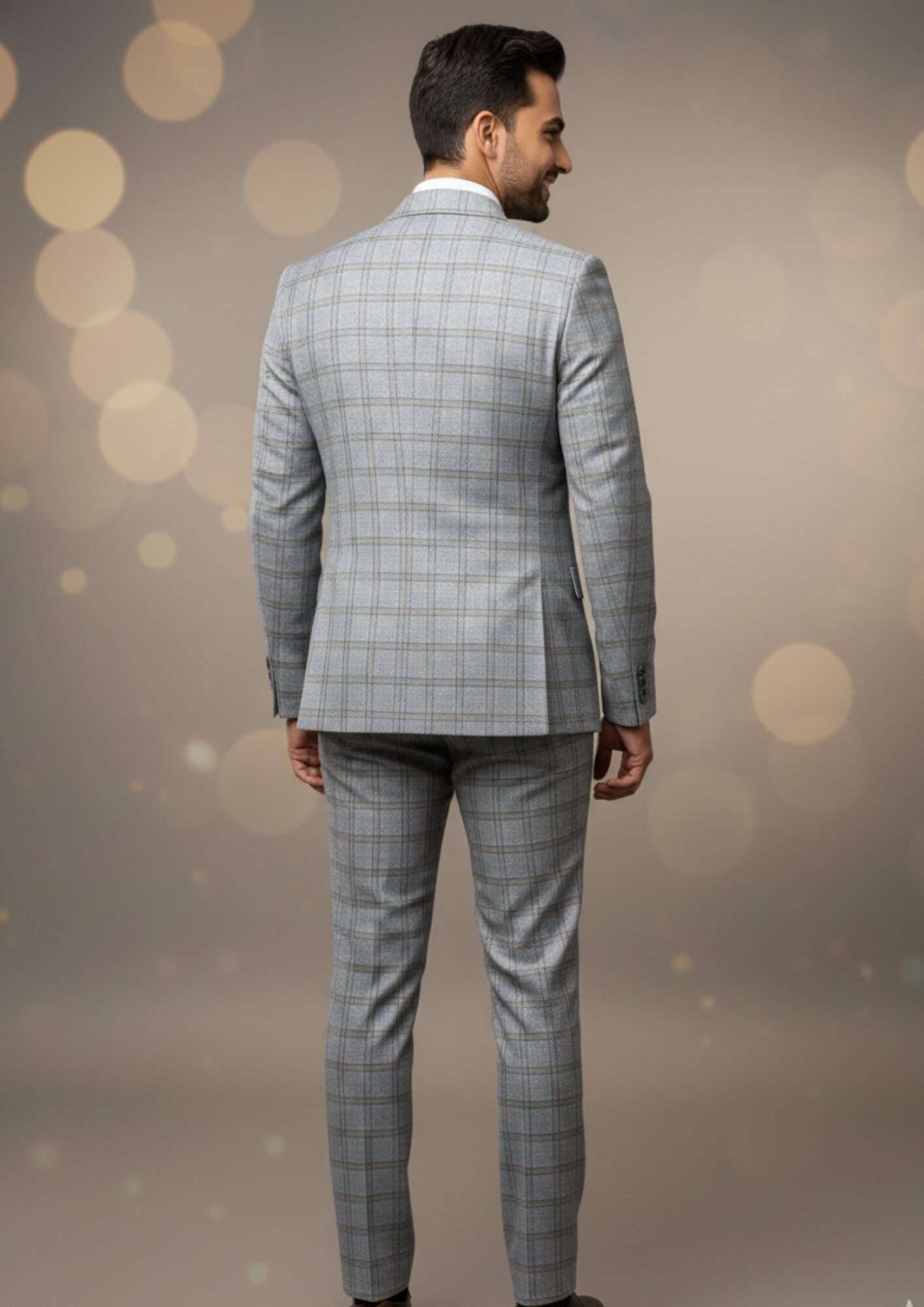 Sophisticated Light Grey Plaid Executive Suit - Image 5