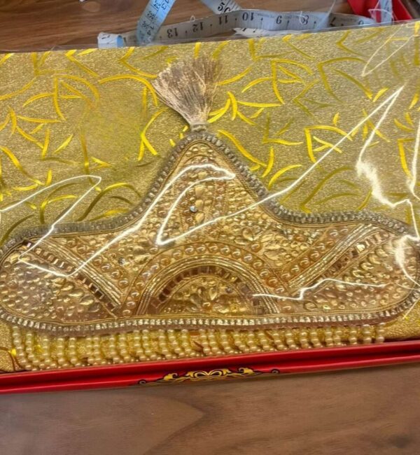 Premium Handcrafted Golden Heritage Sehra with Layered Pearl Droplets