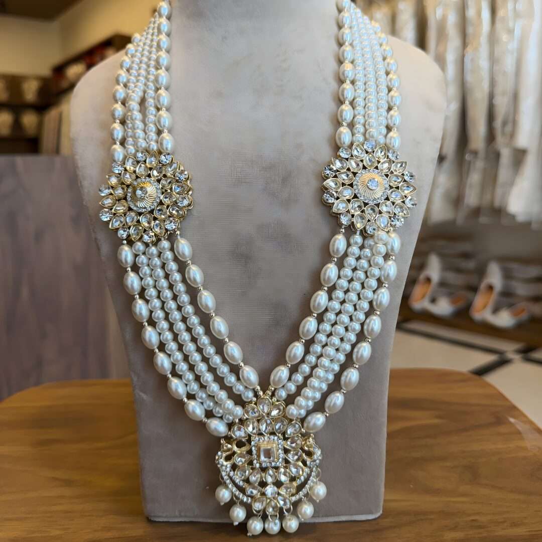 Pearl Mala with Double Side Brooch and Kundan Pendant